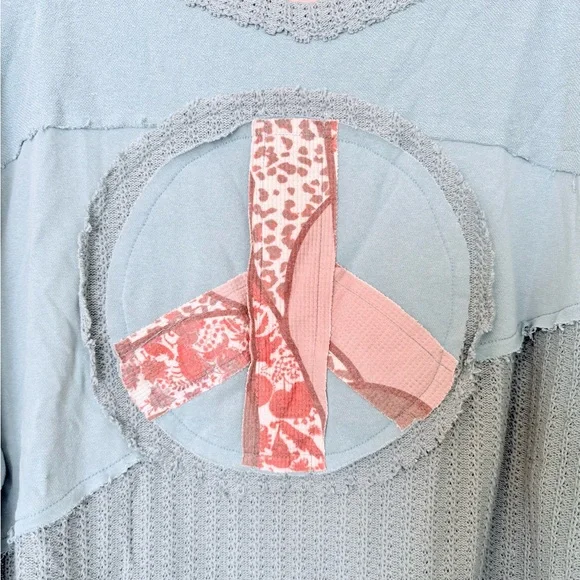 POL Blue and Pink Patchwork Sweatshirt - Picture 5 of 9